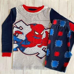 Marvel Spider-Man Long Sleeve Pajama Set Size 7